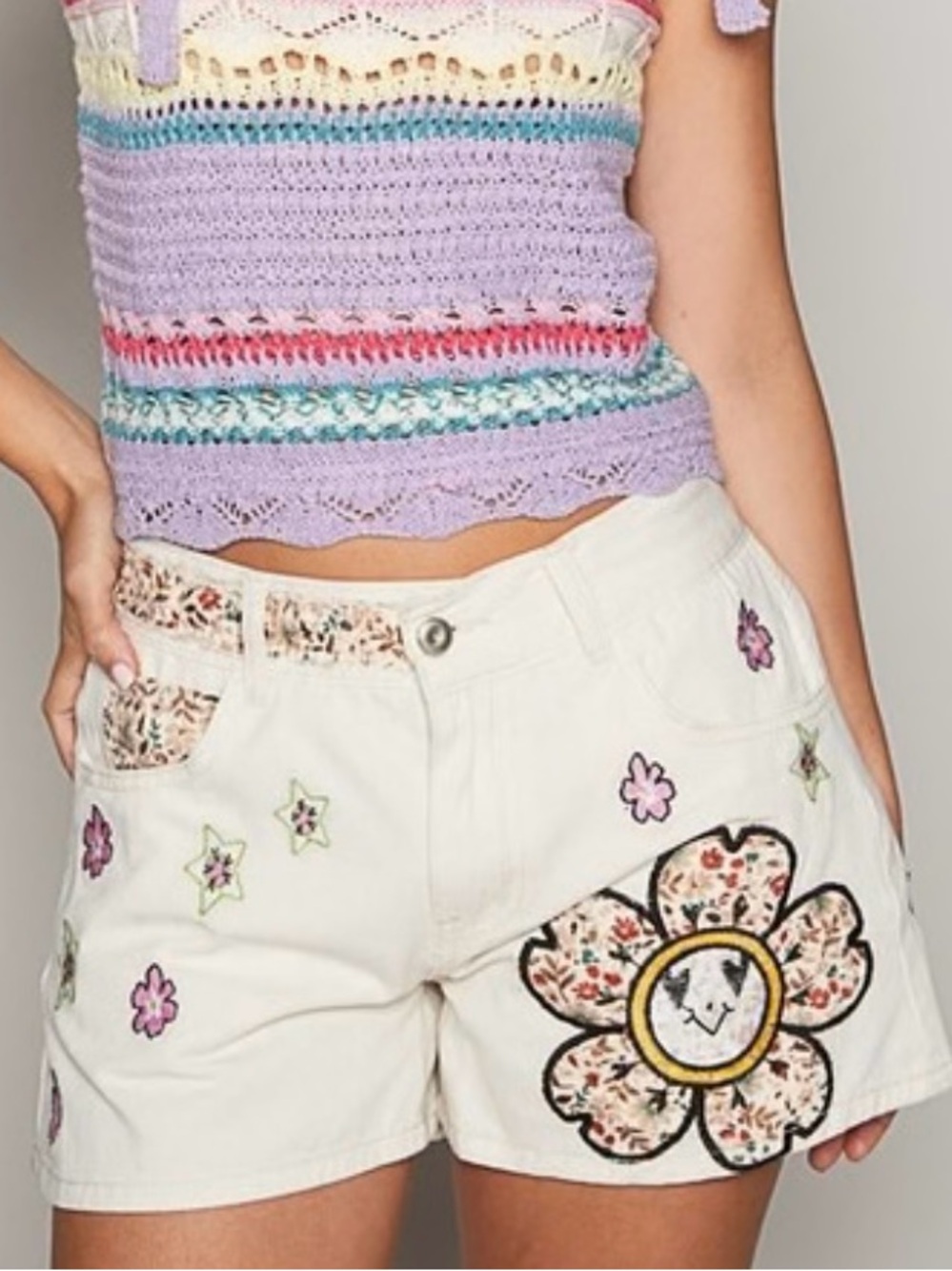 POL Cream  Shorts with Floral Patchwork and Embroidery.Elastic Back Waistband. M